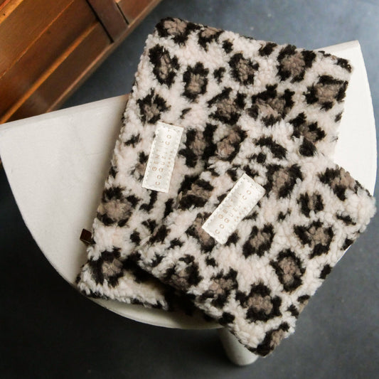 Leoparden-Sherpa-Tasche