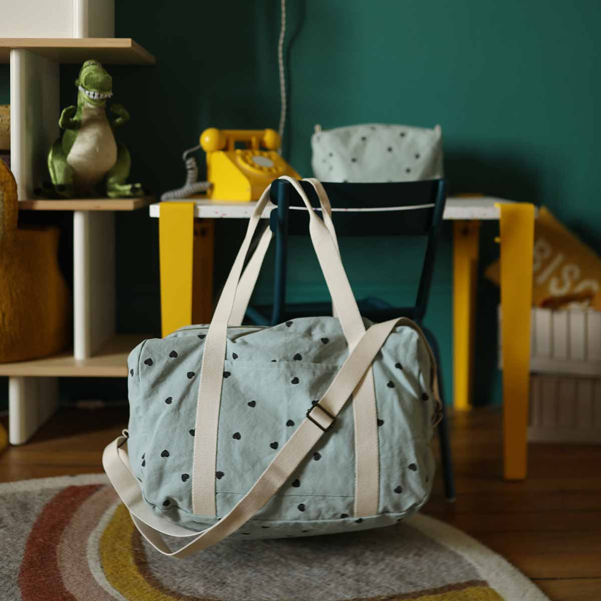 Raphael Wickeltasche und Weekender Blue Spray mit Herzmotiv