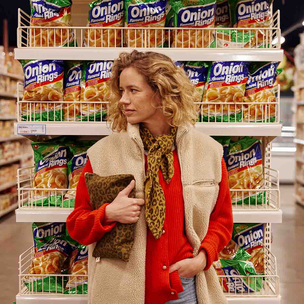LILI Flache Kosmetiktasche mit Leopardenmuster in Olivgrün